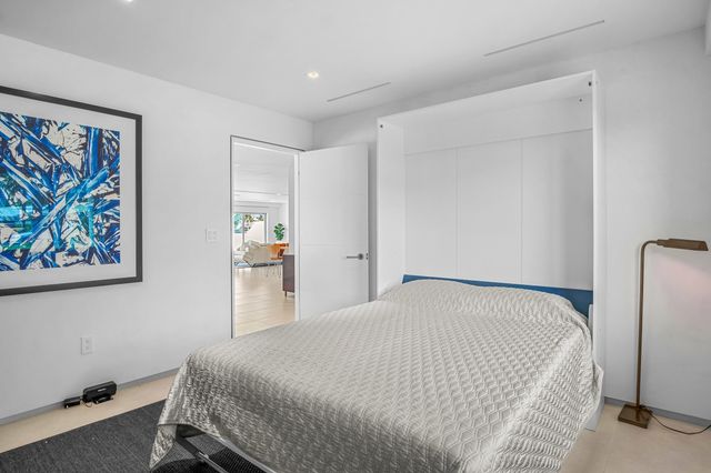 35 Castle Harbor Island, Fort Lauderdale, FL 33308