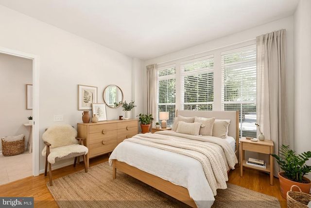 9640 PULLMAN PL, Fairfax, VA 22031
