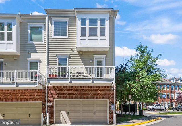 9640 PULLMAN PL, Fairfax, VA 22031