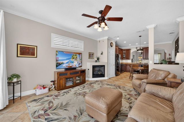 638 AUTUMN OAKS LOOP, Winter Garden, FL 34787