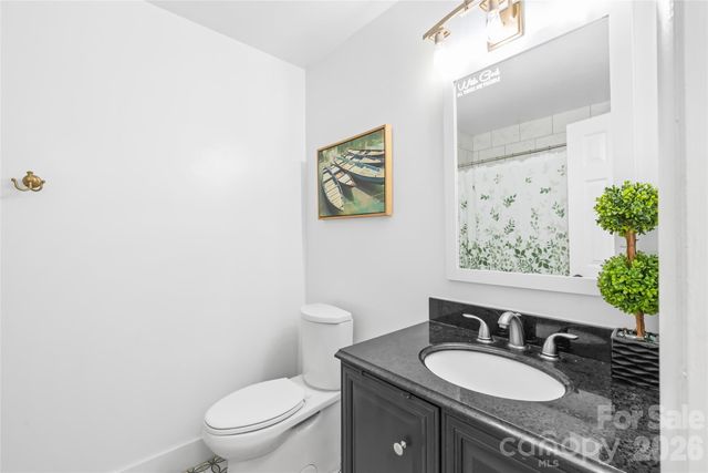 610 Ridgeway Drive, Belmont, NC 28012