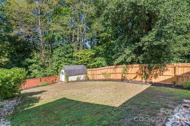 610 Ridgeway Drive, Belmont, NC 28012