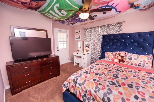 140 Manor House Lane, Chesnee, SC 29323