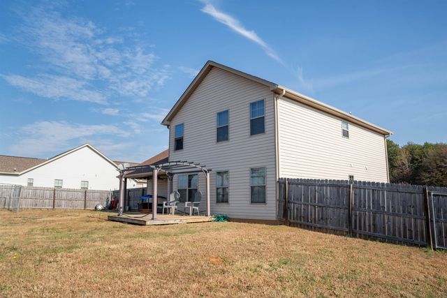 140 Manor House Lane, Chesnee, SC 29323