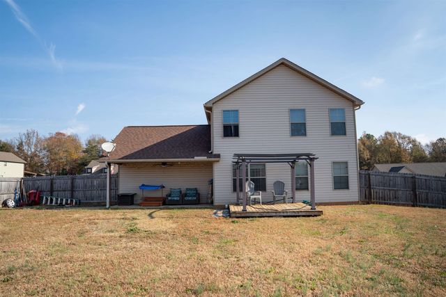 140 Manor House Lane, Chesnee, SC 29323