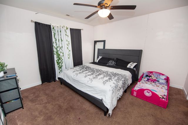 140 Manor House Lane, Chesnee, SC 29323