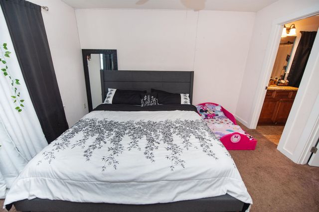 140 Manor House Lane, Chesnee, SC 29323