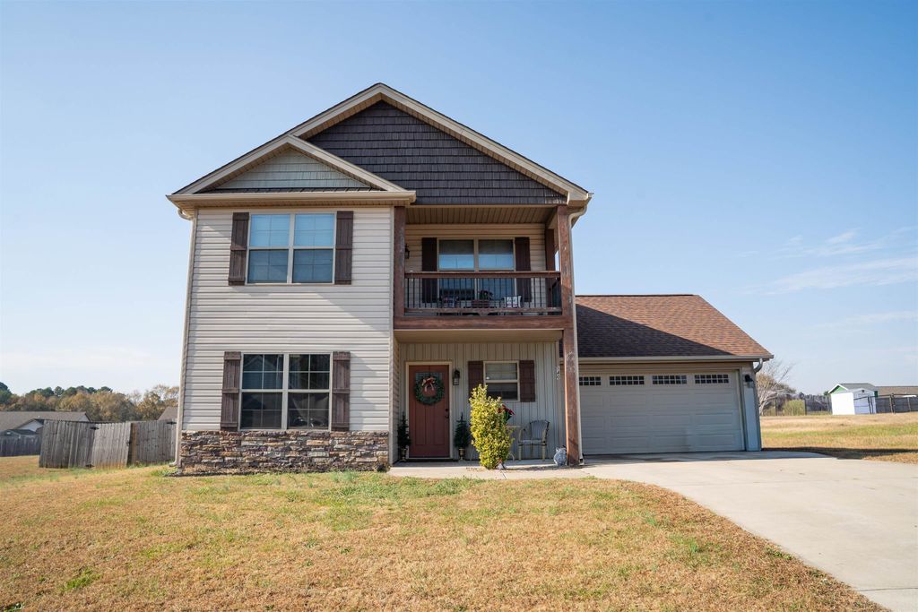 140 Manor House Lane, Chesnee, SC 29323
