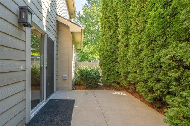 1660 N Marne Ln, Liberty Lake, WA 99016