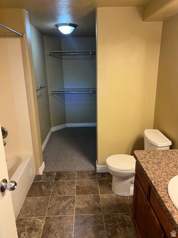 Image 12 of property listing at 917 S MAIN ST #H, Layton, UT 84041