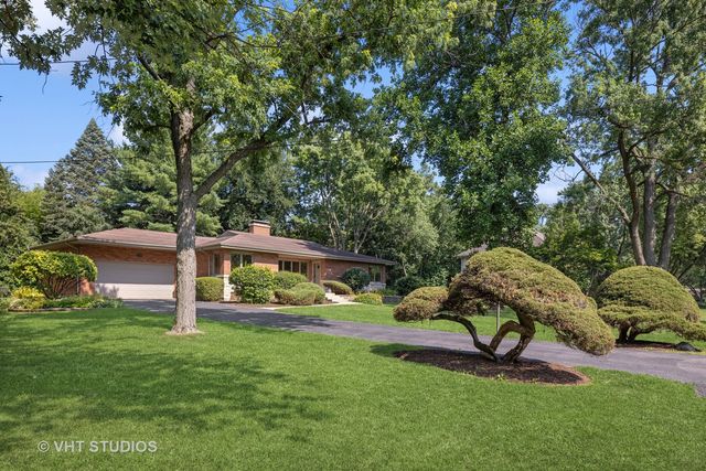 6411 Pontiac Drive, Indian Head Park, IL 60525