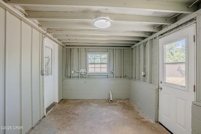 1130 Transmitter Road, Panama City, FL 32401