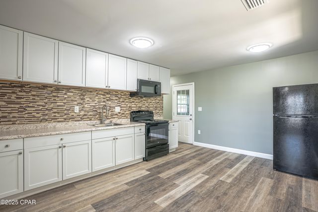 1130 Transmitter Road, Panama City, FL 32401