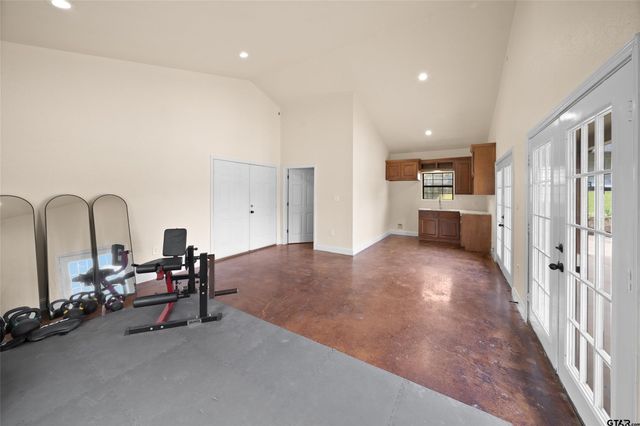 808 N Jarvis Street, Troup, TX 75789