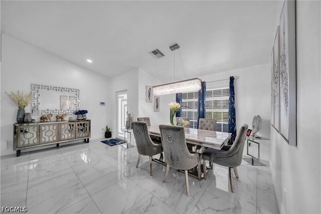 3902 3RD ST SW, Lehigh Acres, FL 33976