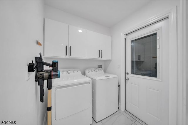 3902 3RD ST SW, Lehigh Acres, FL 33976