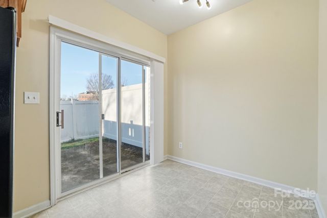 4944 Kotlik Drive, Charlotte, NC 28269