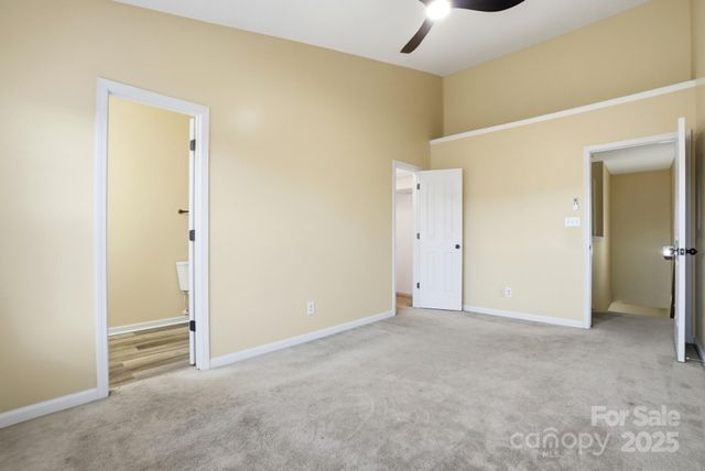 4944 Kotlik Drive, Charlotte, NC 28269