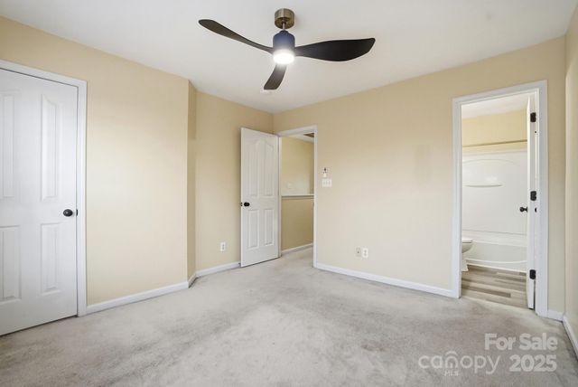 4944 Kotlik Drive, Charlotte, NC 28269