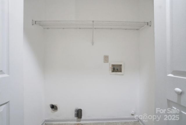 4944 Kotlik Drive, Charlotte, NC 28269