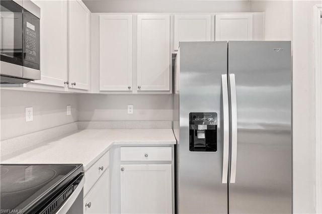 15245 Wildflower CIR, Naples, FL 34104