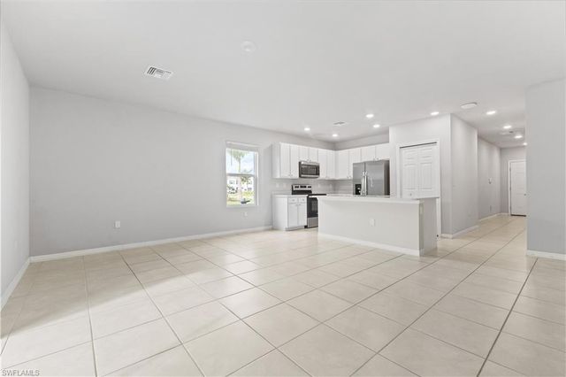 15245 Wildflower CIR, Naples, FL 34104