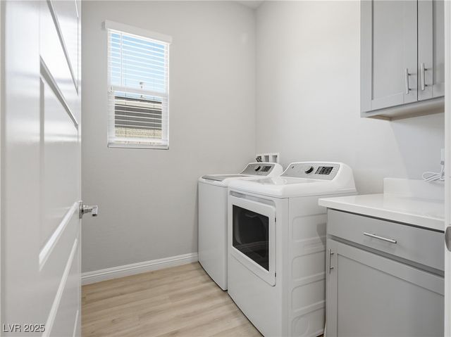 916 Mayfield Manor Lane, Las Vegas, NV 89138