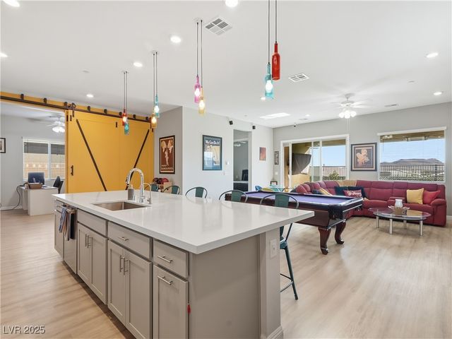 916 Mayfield Manor Lane, Las Vegas, NV 89138