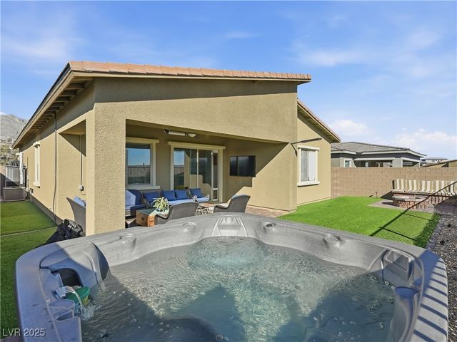 916 Mayfield Manor Lane, Las Vegas, NV 89138