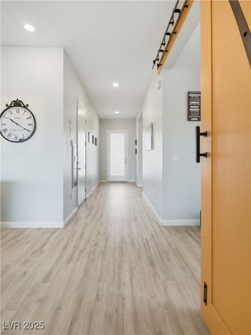 916 Mayfield Manor Lane, Las Vegas, NV 89138