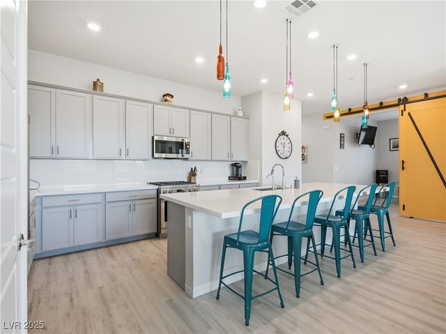 916 Mayfield Manor Lane, Las Vegas, NV 89138