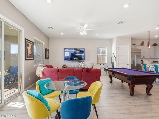 916 Mayfield Manor Lane, Las Vegas, NV 89138