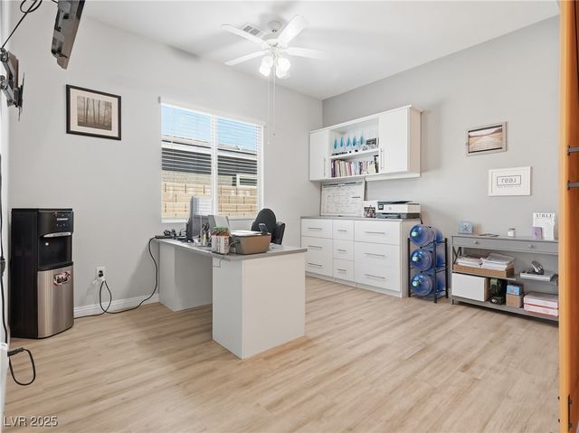 916 Mayfield Manor Lane, Las Vegas, NV 89138