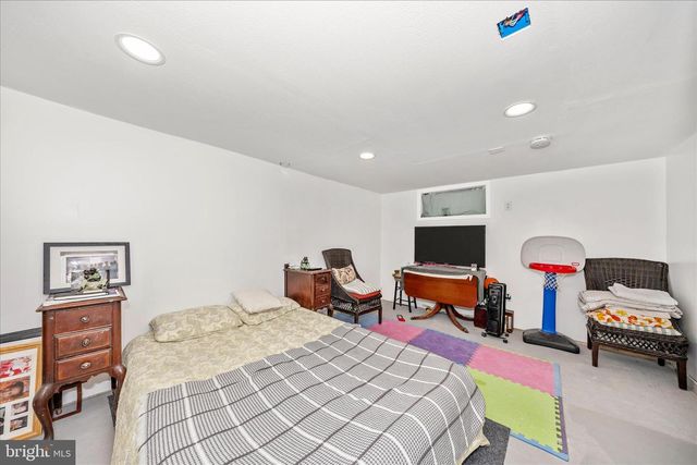 54 WINTER ST, Hagerstown, MD 21740