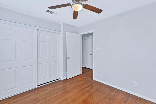 4208 Huckleberry Circle, Dallas, TX 75216