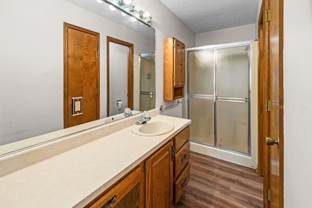 4803 Taylor Street, Davenport, IA 52806