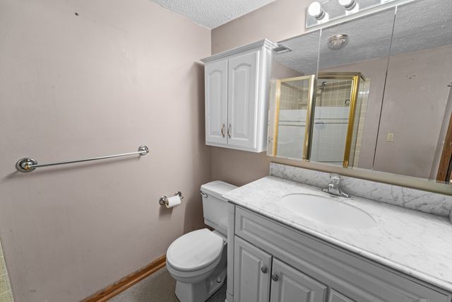 4803 Taylor Street, Davenport, IA 52806