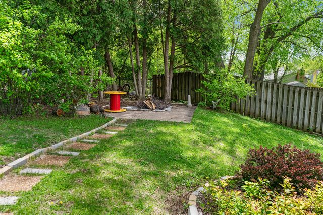 4803 Taylor Street, Davenport, IA 52806