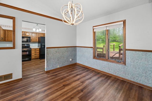 4803 Taylor Street, Davenport, IA 52806