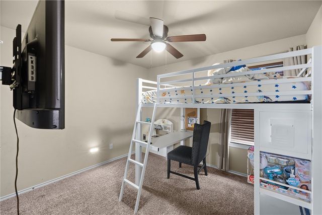 128 Dove Court, Navasota, TX 77868