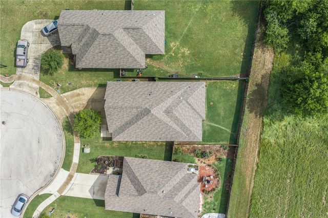 128 Dove Court, Navasota, TX 77868