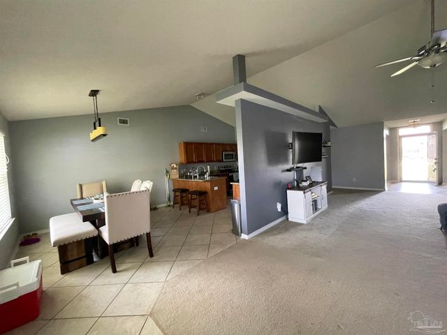 7025 Boo Ln, Pensacola, FL 32526