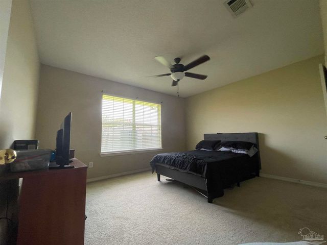 7025 Boo Ln, Pensacola, FL 32526