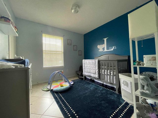 7025 Boo Ln, Pensacola, FL 32526