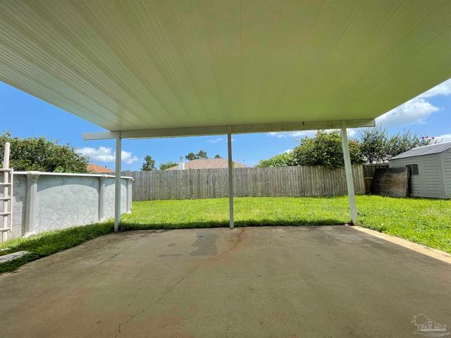 7025 Boo Ln, Pensacola, FL 32526