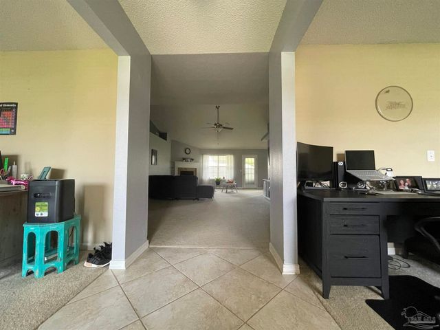 7025 Boo Ln, Pensacola, FL 32526