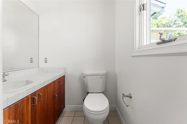 1040 W Crescent Avenue, Redlands, CA 92373