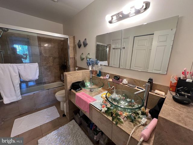 1940 YORKTOWN S, West Norriton Twp, PA 19403