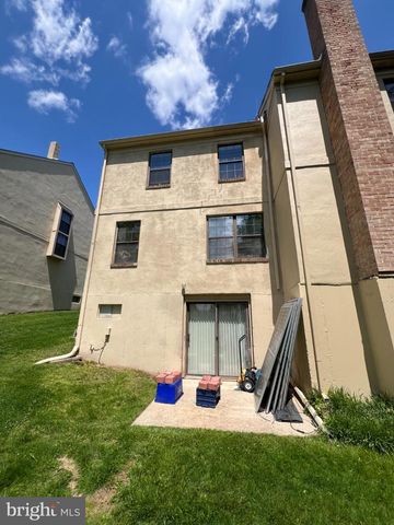 1940 YORKTOWN S, West Norriton Twp, PA 19403