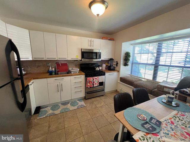 1940 YORKTOWN S, West Norriton Twp, PA 19403